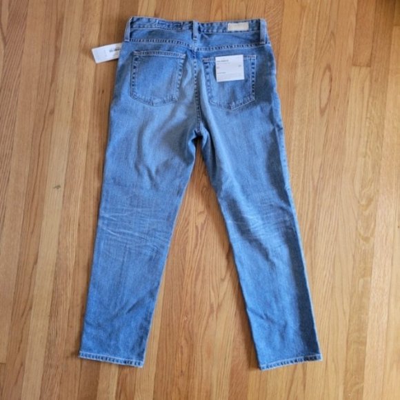 AG Jeans Isabelle High-Rise Straight Crop Jeans - Picture 3 of 12